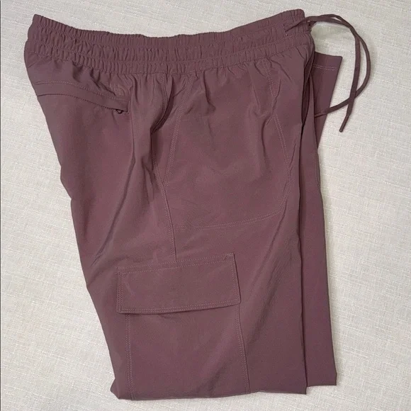 The North Face Mauve Cargo Jogger Pants Women’s - Picture 7 of 13